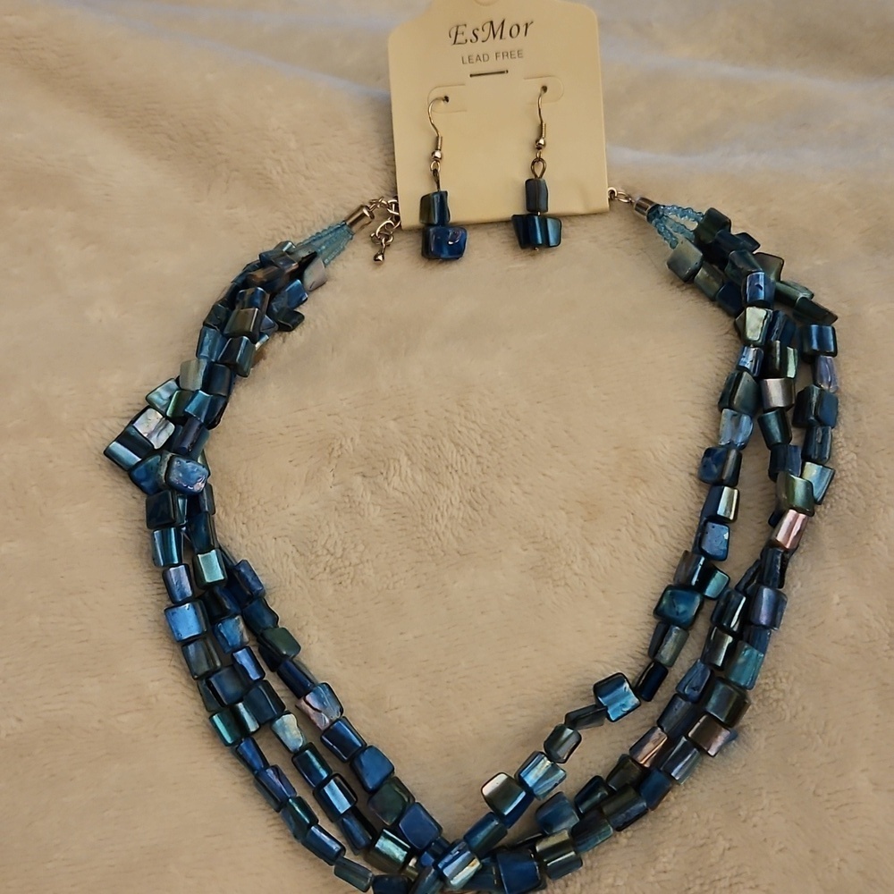 Vtg ES MOR 1980s Denim Blue Shell Beaded Necklace and Earring Set - Picture 2 of 5